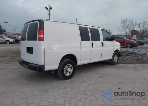 2014 Chevrolet Express 2500 Work Van из США, поврежденный, VIN 1GCWGFCA9E1198270